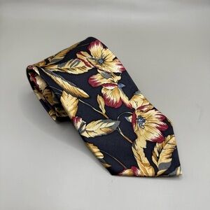 Vintage Woodward Floral Black Yellow Silk Tie Necktie 3.75" Wide
